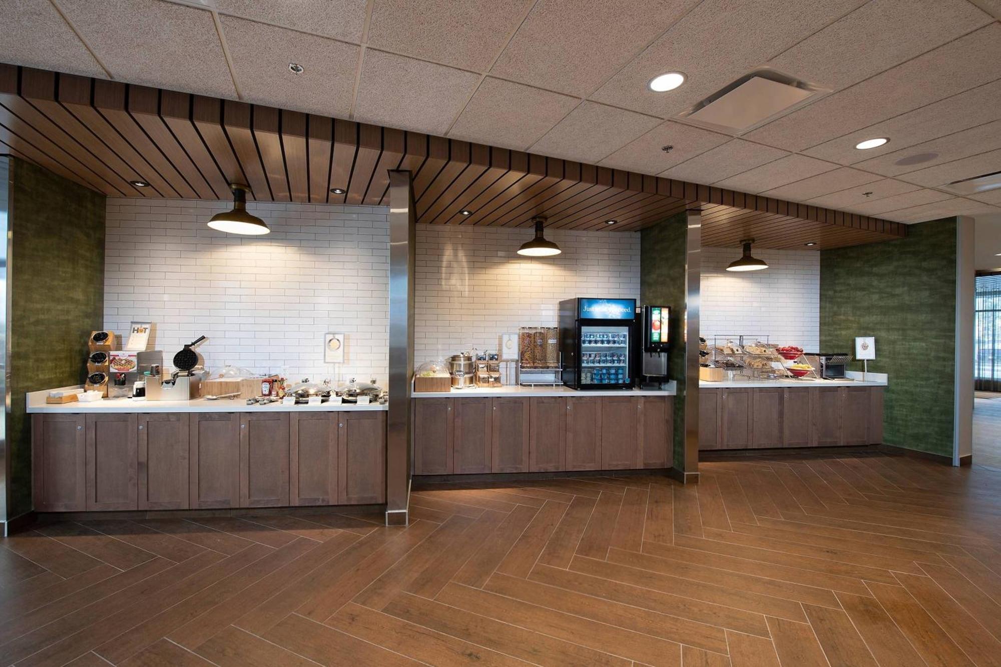 Fairfield By Marriott Edmonton International Airport Hotel Nisku